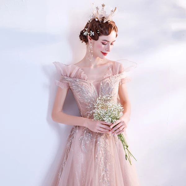 Élégant Rougissant Rose Robe De Bal 2021 Princesse De l'épaule Manches Courtes Appliques Paillettes Perlage Glitter Tulle Train De Balayage Volants Dos Nu Robe De Ceremonie