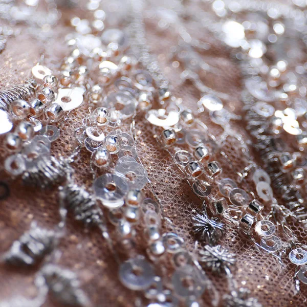 Élégant Rougissant Rose Robe De Bal 2021 Princesse De l'épaule Manches Courtes Appliques Paillettes Perlage Glitter Tulle Train De Balayage Volants Dos Nu Robe De Ceremonie