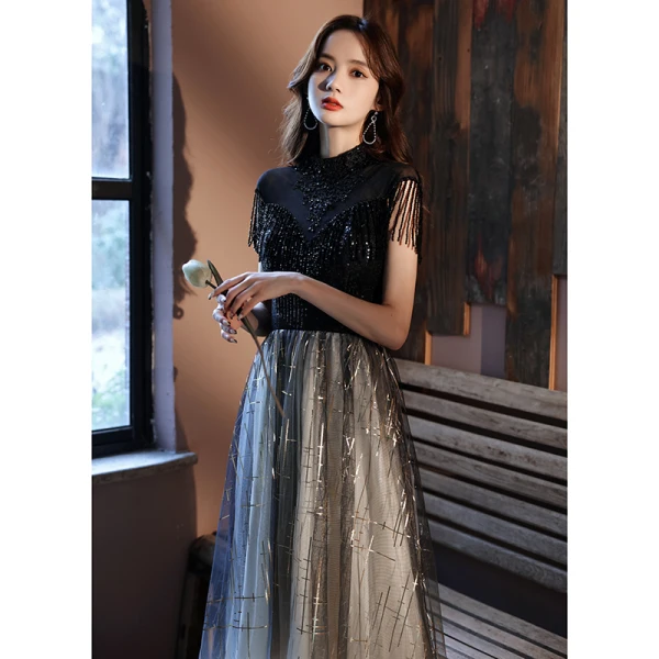 Vintage Sorte Gradient Farve Hvide Dancing Gallakjoler 2021 Prinsesse Gennemsigtig Høj Hals Ærmeløs Beading Tassel Pailletter Lange Flæse