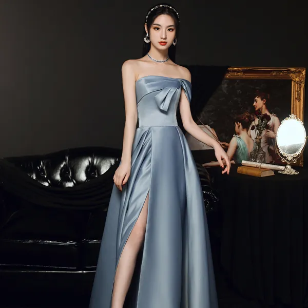 High-end Sky Blue Satin Dancing Prom Dresses 2021 A-Line / Princess Strapless Short Sleeve Split Front Floor-Length / Long Ruffle Backless Formal Dresses