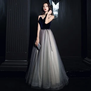 Elegant Mørk Marineblå Gradient Farge Dancing Ballkjoler 2021 Prinsesse Kjæreste Uten Ermer Sash Glitter Tyll Lange Buste Ryggløse Formelle Kjoler