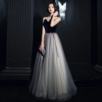 Élégant Bleu Marine Dégradé De Couleur Dansant Robe De Bal 2021 Princesse Amoureux Sans Manches Ceinture Glitter Tulle Longue Volants Dos Nu Robe De Ceremonie