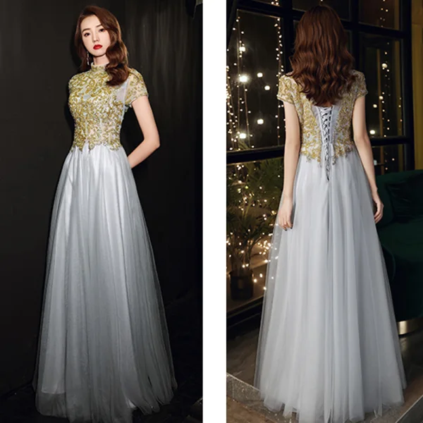 Vintage / Retro Grey See-through Dancing Prom Dresses 2021 A-Line / Princess High Neck Short Sleeve Appliques Lace Beading Floor-Length / Long Ruffle Backless Formal Dresses