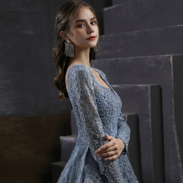 Haut de Gamme Bleu Marine Dansant Robe De Bal 2021 Princesse Encolure Carrée Manches Longues Appliques En Dentelle Perlage Longue Volants Dos Nu Robe De Ceremonie