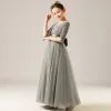 Fashion Grey Birthday Flower Girl Dresses 2021 Sheath / Fit V-Neck 1/2 Sleeves Backless Sash Sequins Floor-Length / Long Ruffle Tulle