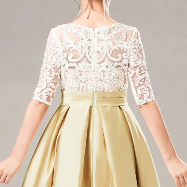 Chic / Beautiful Gold Satin Birthday Flower Girl Dresses 2021 A-Line / Princess See-through Scoop Neck 1/2 Sleeves Appliques Lace Sash Floor-Length / Long Ruffle