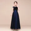 Classic Grey Satin Birthday Flower Girl Dresses 2021 A-Line / Princess Scoop Neck Sleeveless Sequins Bow Sash Floor-Length / Long Ruffle