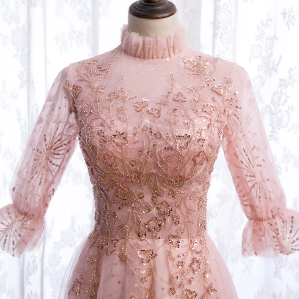 Vintage / Retro Blushing Pink See-through Dancing Prom Dresses 2021 A-Line / Princess High Neck 1/2 Sleeves Appliques Lace Beading Sequins Floor-Length / Long Ruffle Formal Dresses