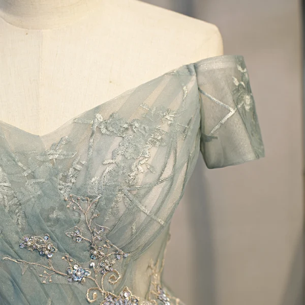 Elegante Salbeigrün Ballkleider 2021 A Linie Off Shoulder Kurze Ärmel Perlenstickerei Pailletten Sweep / Pinsel Zug Rüschen Rückenfreies Festliche Kleider