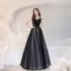 Elegant Black Dancing Prom Dresses 2021 A-Line / Princess Spaghetti Straps Sleeveless Glitter Tulle Floor-Length / Long Ruffle Backless Formal Dresses