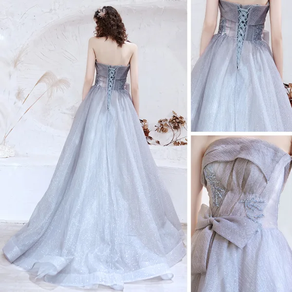 Haut de Gamme Gris Robe De Bal 2021 Princesse Bustier Sans Manches Perlage Glitter Tulle Train De Balayage Volants Dos Nu Robe De Ceremonie