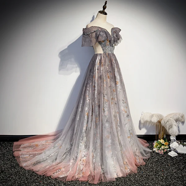 Bling Bling Grau Durchsichtige Ballkleider 2021 A Linie Off Shoulder Kurze Ärmel Perlenstickerei Pailletten Glanz Tülle Sweep / Pinsel Zug Rüschen Rückenfreies Festliche Kleider
