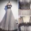 Elegante Grau Ballkleider 2021 A Linie Eckiger Ausschnitt Ärmellos Perlenstickerei Sweep / Pinsel Zug Rüschen Festliche Kleider