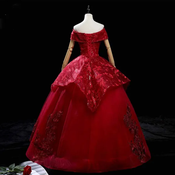 High-end Burgundy Dancing Prom Dresses 2021 Ball Gown Off-The-Shoulder Short Sleeve Appliques Lace Beading Sequins Floor-Length / Long Ruffle Backless Formal Dresses