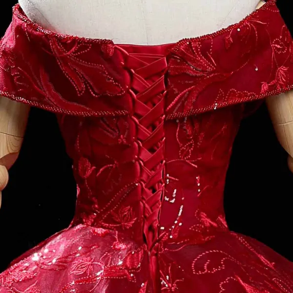 High-end Burgundy Dancing Prom Dresses 2021 Ball Gown Off-The-Shoulder Short Sleeve Appliques Lace Beading Sequins Floor-Length / Long Ruffle Backless Formal Dresses