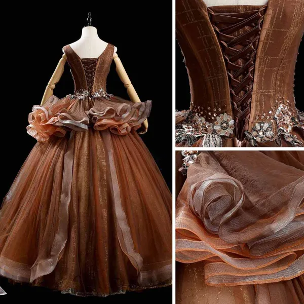 Haut de Gamme Marron Dansant Robe De Bal 2021 Robe Boule V-Cou Sans Manches Appliques En Dentelle Perlage Paillettes Longue Volants Dos Nu Robe De Ceremonie