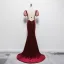 Sexy Bordeaux Velour Transparentes Robe De Soirée 2021 Trompette / Sirène Col v profond Gonflée Manches Courtes Perlage Faux Diamant Train De Balayage Dos Nu Robe De Ceremonie