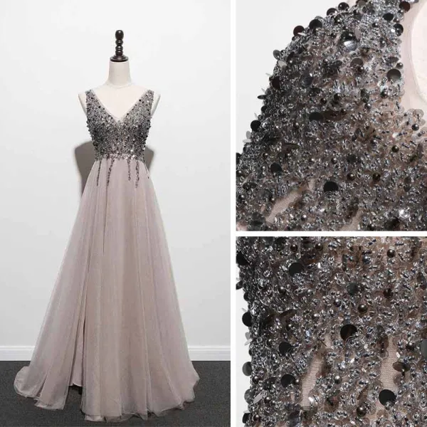 Illusion Grå Balklänningar 2021 Prinsessa V-Hals Ärmlös Beading Paljetter Slits Fram Svep Tåg Ruffle Halterneck Formella Klänningar