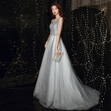 Bling Bling Grey Prom Dresses 2021 A Line Princess Deep V Neck Sleeveless Beading Rhinestone Glitter Tulle Sweep Train Ruffle Backless Formal Dresses