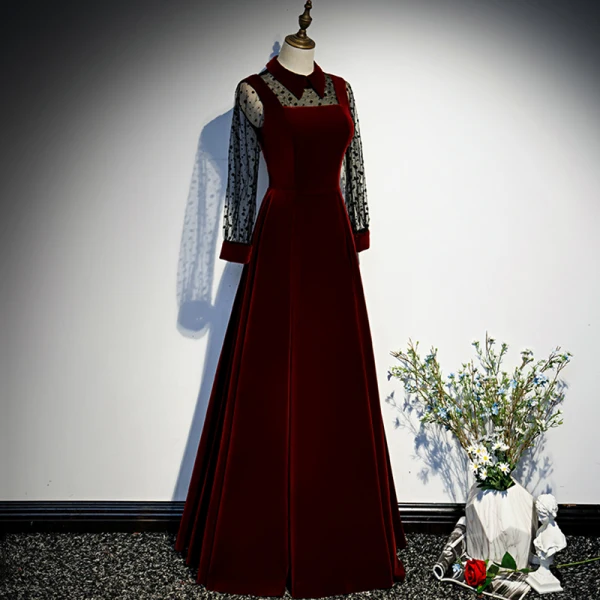 Vintage / Retro Burgundy Velour Winter Dancing Prom Dresses 2021 A-Line / Princess High Neck Spotted Long Sleeve Floor-Length / Long Ruffle Formal Dresses