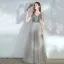 Élégant Argenté Dansant Robe De Bal 2021 Princesse Col v profond Sans Manches Paillettes Tachetée Tulle Longue Volants Dos Nu Robe De Ceremonie