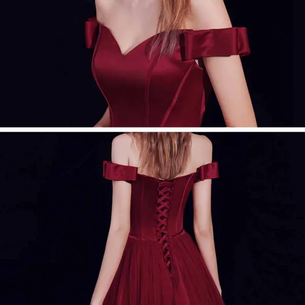 Modest / Simple Burgundy Dancing Prom Dresses 2021 A-Line / Princess Off-The-Shoulder Short Sleeve Sash Floor-Length / Long Pleated Backless Formal Dresses