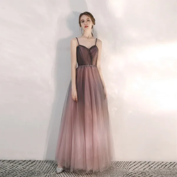 Elegant Purple Gradient-Color Dancing Prom Dresses 2021 A-Line / Princess Spaghetti Straps Sleeveless Beading Sash Floor-Length / Long Ruffle Backless Formal Dresses
