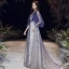 Sexy Bleu Roi Robe De Bal 2021 Princesse Col v profond Manches Courtes Appliques En Dentelle Perlage Glitter Tulle Train De Balayage Volants Dos Nu Robe De Ceremonie