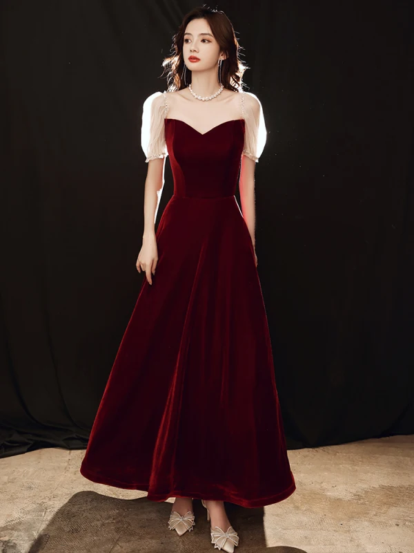 Vintage / Retro Burgundy Velour Winter Homecoming Graduation Dresses 2021 A-Line / Princess Square Neckline Puffy Short Sleeve Beading Floor-Length / Long Ruffle Backless Formal Dresses