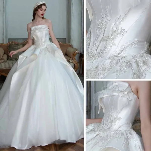 Luxe Blanche Satin La Mariée Robe De Mariée 2021 Robe Boule Bustier Sans Manches Dos Nu Perlage Paillettes Cathedral Train Volants