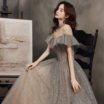 Illusion Gris Robe De Bal 2021 Princesse Transparentes Col Haut Sans Manches Perlage Paillettes Glitter Tulle Longue Volants Dos Nu Robe De Ceremonie
