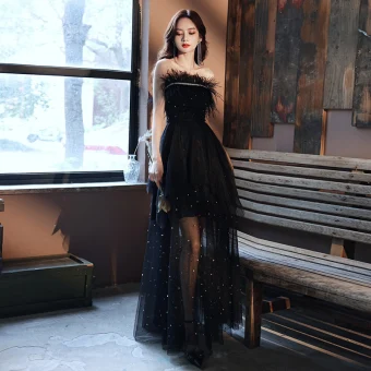 Fashion Black Summer Prom Dresses 2021 A Line Princess Strapless Sleeveless Feather Rhinestone Beading Pearl Glitter Tulle Floor Length Long Ruffle Backless Formal Dresses