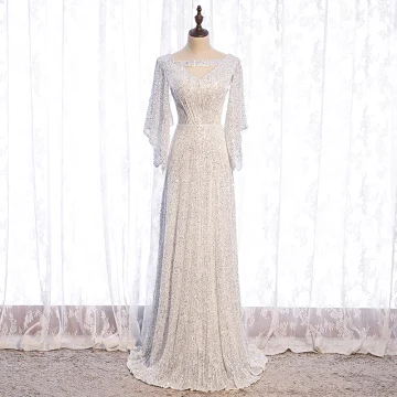 Scintillantes Paillettes Blanche Robe De Bal 2021 Princesse Encolure Carrée Manches Longues Train De Balayage Volants Dos Nu Robe De Ceremonie