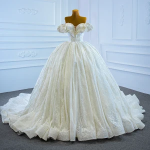 Luxury Gorgeous Ivory Bridal Wedding Dresses 2021 Ball Gown Off The Shoulder Short Sleeve Backless Beading Pearl Glitter Tulle Chapel Train Ruffle