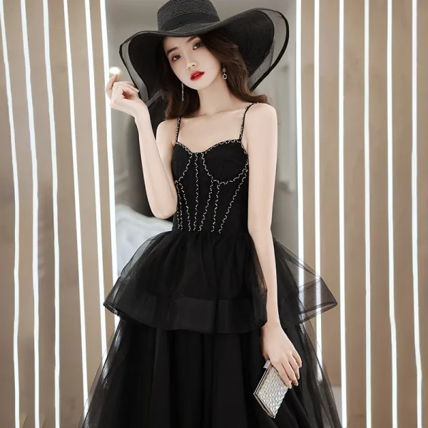 Fashion Black Prom Dresses 2021 A-Line / Princess Spaghetti Straps Sleeveless Beading Sweep Train Ruffle Backless Formal Dresses