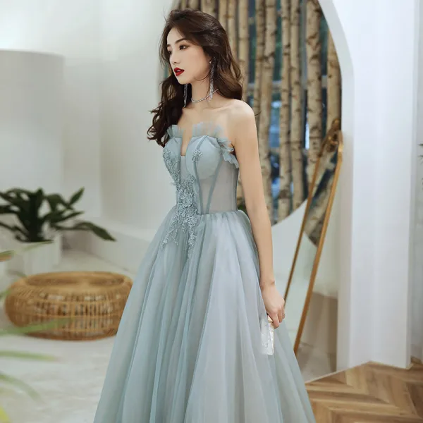 Elegant Sage Green Dancing Prom Dresses 2021 A-Line / Princess Strapless Sleeveless Appliques Lace Beading Floor-Length / Long Ruffle Backless Formal Dresses