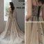 Schöne Champagner Ballkleider 2021 A Linie Spaghettiträger Ärmellos Applikationen Blumen Perlenstickerei Sweep / Pinsel Zug Rüschen Rückenfreies Festliche Kleider
