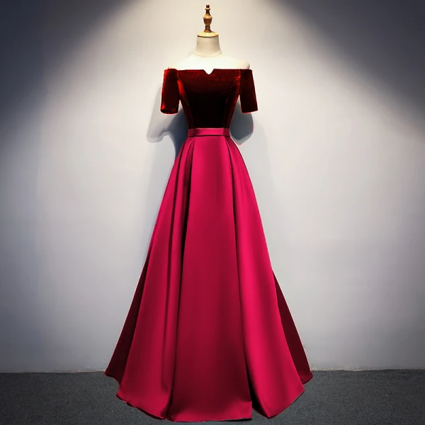 Schlicht Dunkelgrün Satin Tanzen Ballkleider 2021 A Linie Off Shoulder Kurze Ärmel Stoffgürtel Lange Rüschen Rückenfreies Festliche Kleider