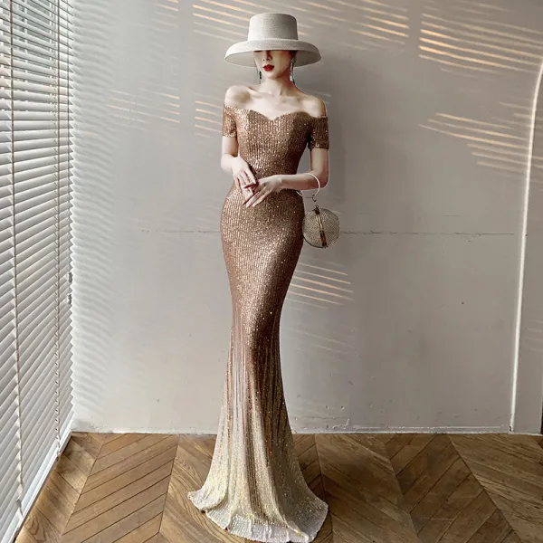 Sparkly Gold Sequins Prom Dresses 2021 Trumpet / Mermaid Off-The-Shoulder Short Sleeve Floor-Length / Long Ruffle Backless Formal Dresses