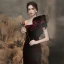 Haut de Gamme Bordeaux Velour Robe De Soirée 2021 Trompette / Sirène Une épaule Sans Manches Fendue devant Train De Balayage Volants Dos Nu Robe De Ceremonie