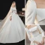 Haut de Gamme Ivoire Satin Transparentes La Mariée Robe De Mariée 2021 Robe Boule Encolure Carrée Manches Longues Cathedral Train Volants