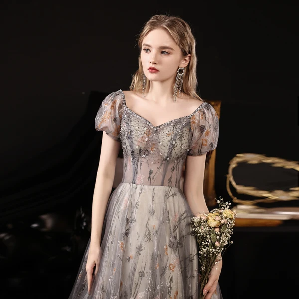 Fantaisie Multi-Couleurs Robe De Bal 2021 Princesse Transparentes De l'épaule Manches Courtes Perlage Glitter Floral Train De Balayage Volants Dos Nu Robe De Ceremonie