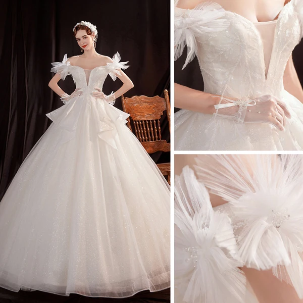 Affordable Ivory Outdoor / Garden Wedding Dresses 2021 Ball Gown Off-The-Shoulder Short Sleeve Backless Appliques Lace Beading Glitter Tulle Floor-Length / Long Ruffle