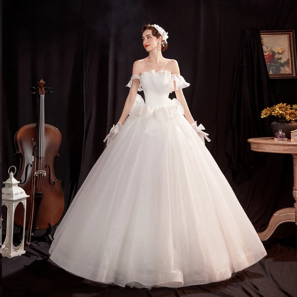 Affordable White Organza Outdoor / Garden Wedding Dresses 2021 Ball Gown Off-The-Shoulder Short Sleeve Backless Glitter Tulle Floor-Length / Long Ruffle