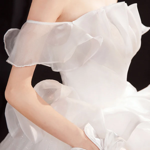 Affordable White Organza Outdoor / Garden Wedding Dresses 2021 Ball Gown Off-The-Shoulder Short Sleeve Backless Glitter Tulle Floor-Length / Long Ruffle