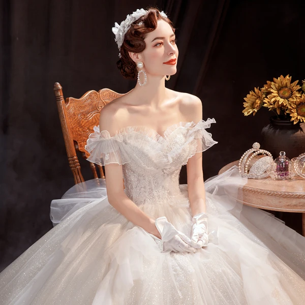 Affordable Champagne Outdoor / Garden Wedding Dresses 2021 Ball Gown Off-The-Shoulder Short Sleeve Backless Beading Glitter Tulle Floor-Length / Long Ruffle