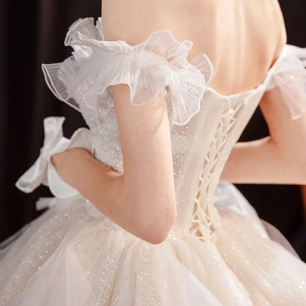 Affordable Champagne Outdoor / Garden Wedding Dresses 2021 Ball Gown Off-The-Shoulder Short Sleeve Backless Beading Glitter Tulle Floor-Length / Long Ruffle