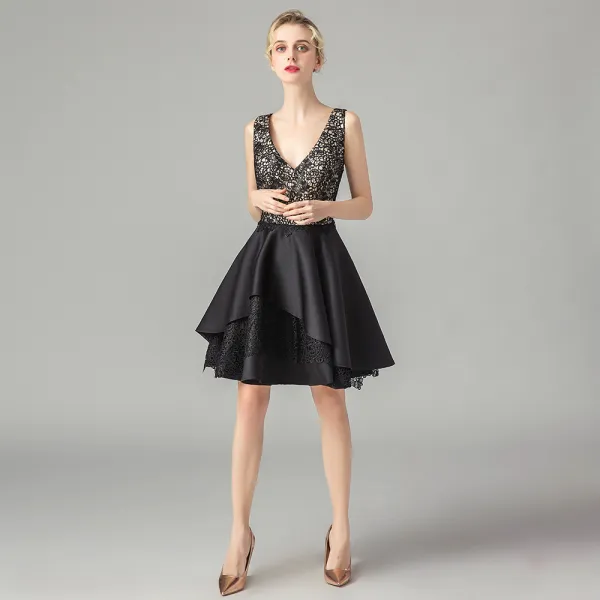 Moda Czarne Koronkowe Strona Sukienka 2021 Princessa Głęboki V-Szyja Bez Rękawów Krótkie Wzburzyć Bez Pleców Sukienki Wizytowe