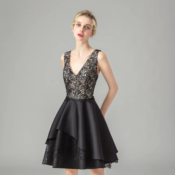 Fashion Black Lace Party Dresses 2021 A-Line / Princess Deep V-Neck Sleeveless Short Ruffle Backless Formal Dresses