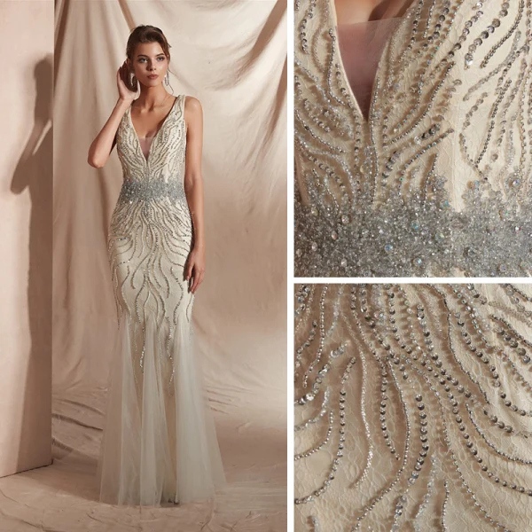 Haut de Gamme Champagne Robe De Soirée 2020 Trompette / Sirène Col v profond Sans Manches Paillettes Perlage Longue Volants Dos Nu Robe De Ceremonie